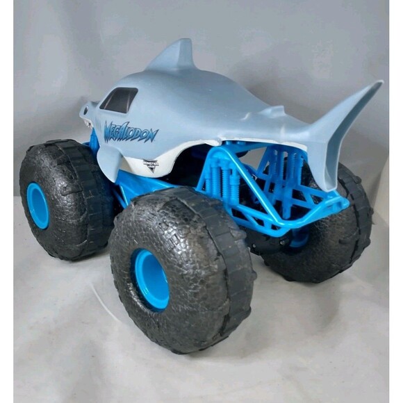 Monster Jam Megalodon Storm RC Monster Truck 16” No Remote Spin Master Terrain - Picture 4 of 16